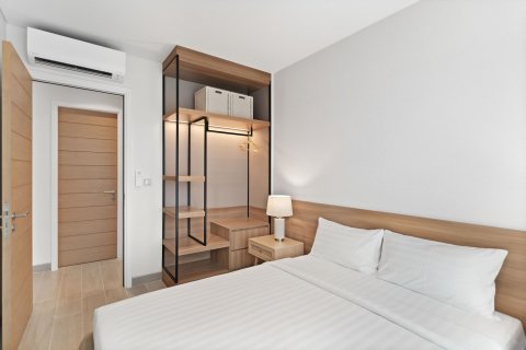 Condo in Phuket, Thailand, 2 bedrooms  № 151122 - photo 11