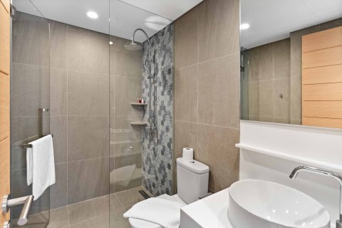 Condo in Phuket, Thailand, 2 bedrooms  № 151122 - photo 7