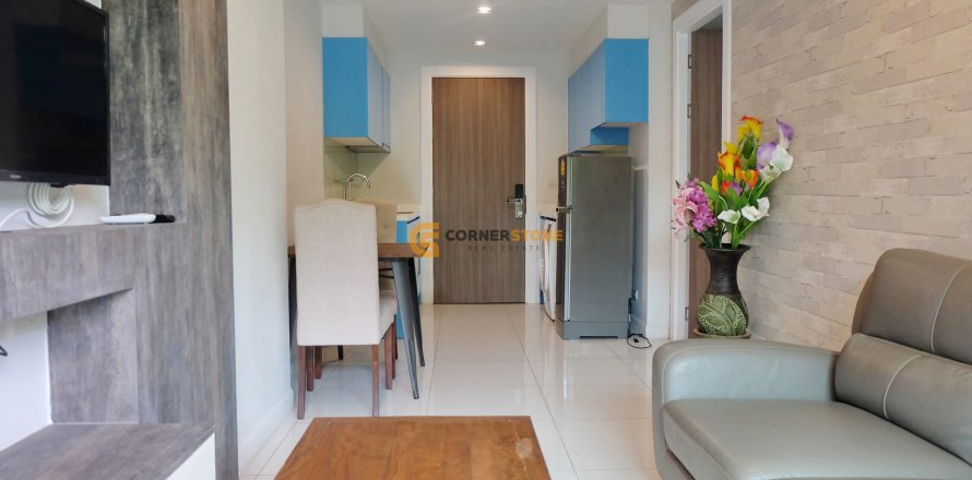 Estudio en el condominio en Bang Sare, Tailandia № 209750
