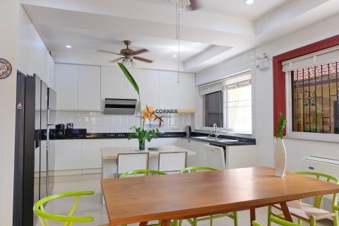Estudio en Pattaya, Tailandia № 209749 - foto 29