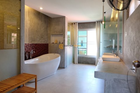 Estudio en Pattaya, Tailandia № 209749 - foto 13