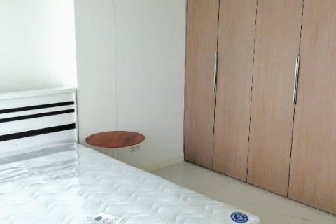Condominio de 2 dormitorios en Bangkok, Tailandia № 65675 - foto 11