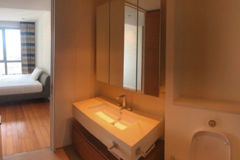 Condo à Bangkok, Thaïlande, 2 chambres № 65671 - photo 16