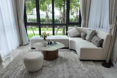 Chalet de 3 dormitorios en Pattaya, Tailandia № 150969 - foto 7