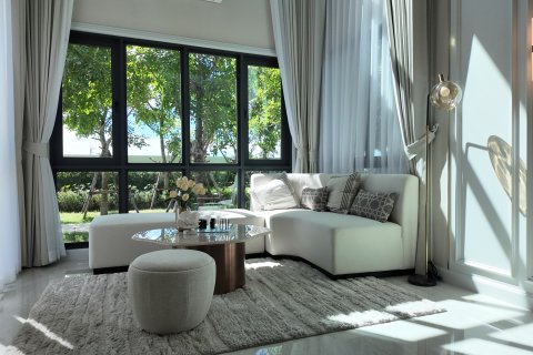 Chalet de 3 dormitorios en Pattaya, Tailandia № 150969 - foto 11