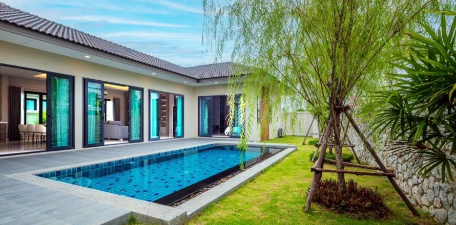 Villa in Pattaya, Thailand 3 bedrooms № 150967