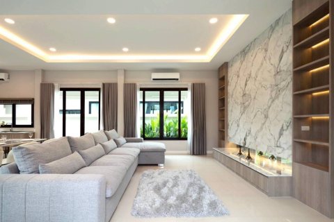 Villa in Pattaya, Thailand 3 bedrooms № 150967 - photo 10