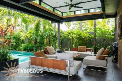 Villa in Bang Tao, Thailand 4 bedrooms № 179393 - photo 8