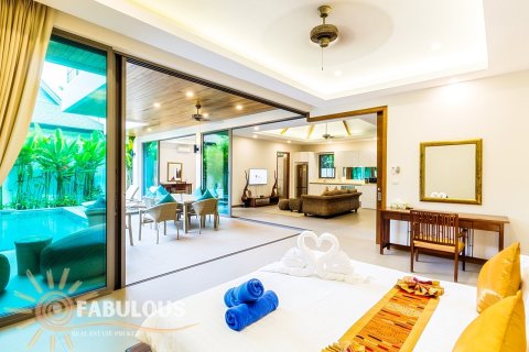 Chalet de 4 dormitorios en Rawai, Tailandia № 179395 - foto 4