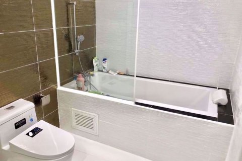 Condominio de 3 dormitorios en Watthana, Bangkok, Tailandia № 47917 - foto 13