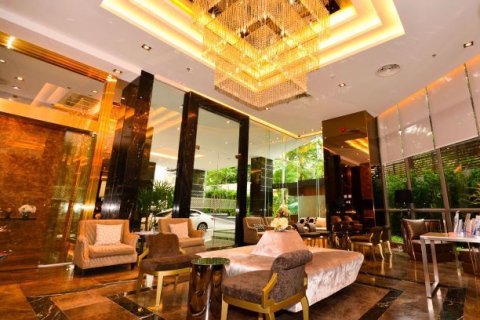 Condo in Watthana, Bangkok, Thailand, 2 bedrooms № 47914 - photo 14
