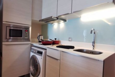 Condo in Watthana, Bangkok, Thailand, 2 bedrooms № 47914 - photo 5