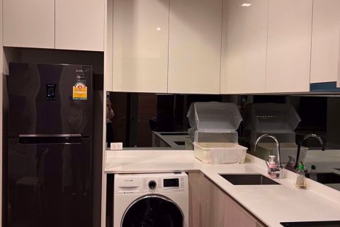 Condominio de 1 dormitorio en Ratchathewi, Bangkok, Tailandia № 47911 - foto 4