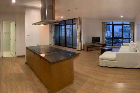 Condominio de 1 dormitorio en Watthana, Bangkok, Tailandia № 59571 - foto 2