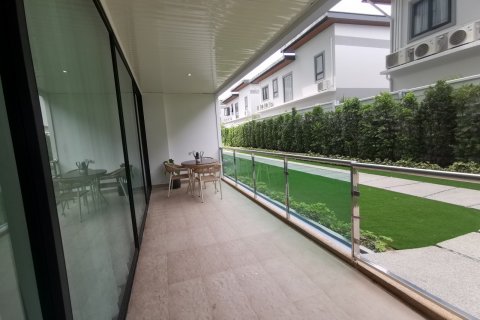 Condominio de 1 dormitorio en Pattaya, Tailandia № 69283 - foto 12