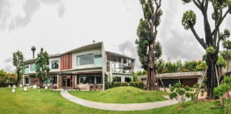 Terreno 800 m2 en Chiang Mai, Tailandia № 202626