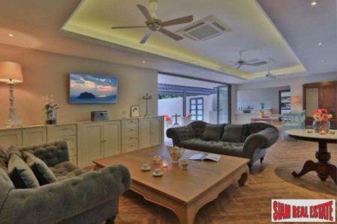 Chalet de 6 dormitorios en Ko Samui, Tailandia № 202630 - foto 4