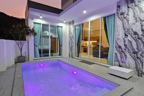 Villa à Phuket, Thaïlande 3 chambres № 173428