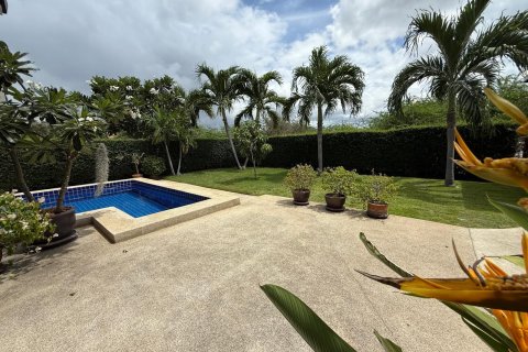 Chalet de 3 dormitorios en Hua Hin, Tailandia № 140500 - foto 8
