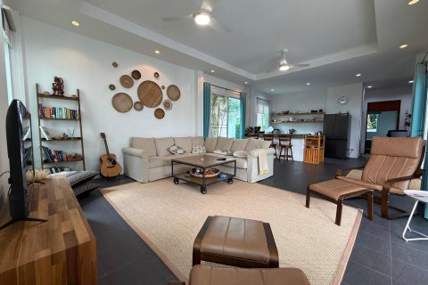 Chalet de 3 dormitorios en Hua Hin, Tailandia № 140500 - foto 15
