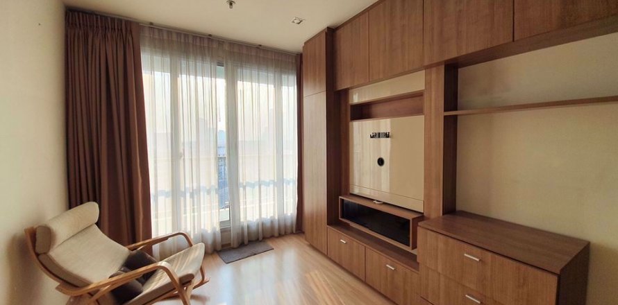 Condo à Bangkok, Thaïlande, 1 chambre à Rhythm Sathorn - Narathiwas № 51584