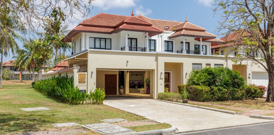 Chalet de 4 dormitorios en Phuket, Tailandia № 164067