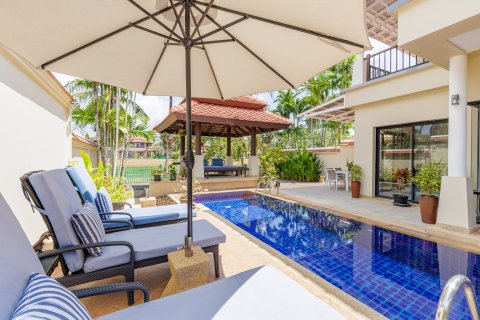 Chalet de 4 dormitorios en Phuket, Tailandia № 164067 - foto 2