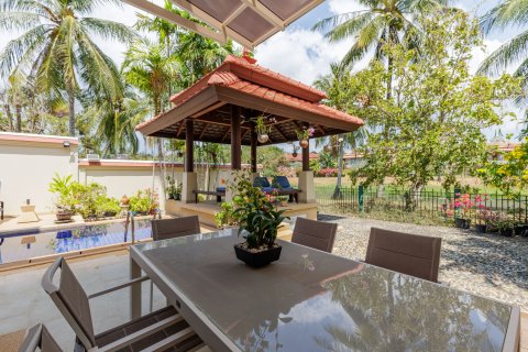 Chalet de 4 dormitorios en Phuket, Tailandia № 164067 - foto 23