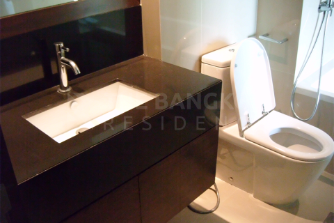 Condo in Bangkok, Thailand, 2 bedrooms № 184511