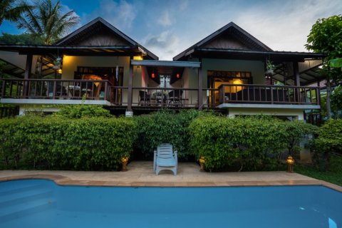 Villa in Ko Samui, Thailand 3 Schlafzimmer № 99541 - Foto 1
