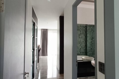 Propiedad 350 m2 en Kathu, Tailandia № 144530 - foto 7