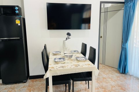 Eigentumswohnung in Pattaya, Thailand, 2 Schlafzimmer  № 133168 - Foto 12