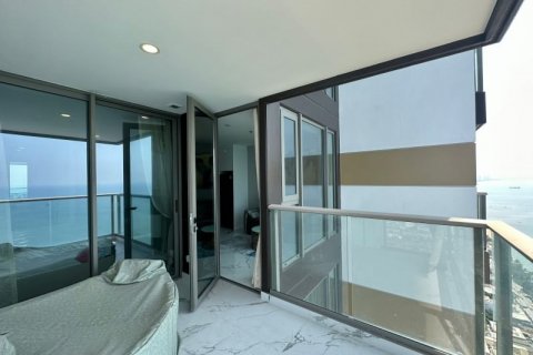 Condo on Jomtien Beach, Pattaya, Thailand, 2 bedrooms № 81232 - photo 2