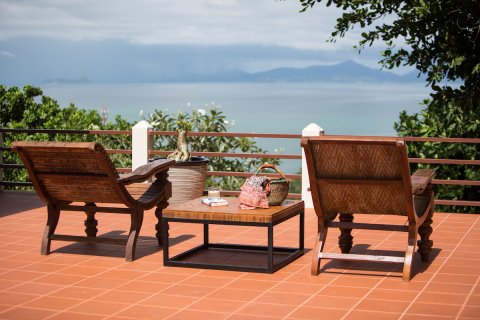 Chalet de 3 dormitorios en Ko Samui, Tailandia № 99540