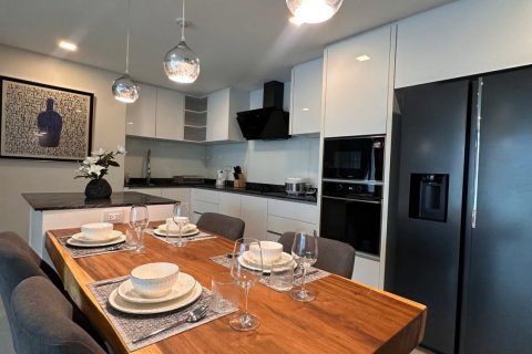 Sobre plano Serenity Residence Jomtien en Chon Buri, Tailandia № 37135 - foto 5