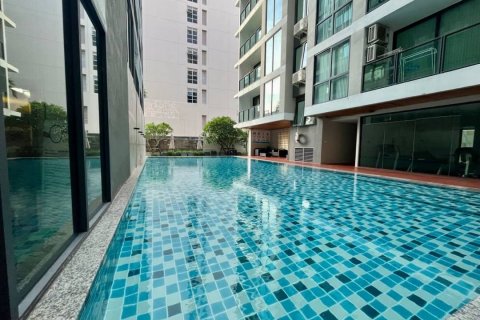 Condo à Pattaya, Thaïlande, 1 chambre à Aurora Pratumnak  № 125074