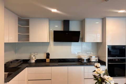 Sobre plano Serenity Residence Jomtien en Chon Buri, Tailandia № 37135 - foto 6