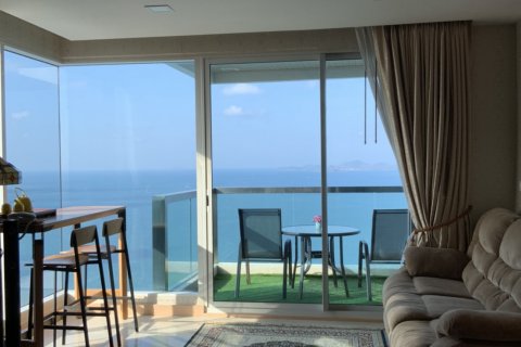 Condominio de 2 dormitorios en Pattaya, Tailandia № 130225 - foto 13
