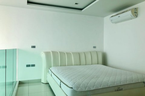 Condominio de 1 dormitorio en Pattaya, Tailandia № 130352 - foto 13