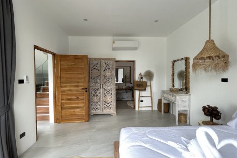 Chalet de 3 dormitorios en Ko Samui, Tailandia № 123387 - foto 9