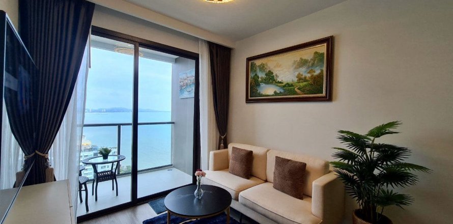 Condominio de 2 dormitorios en Pattaya, Tailandia en Aeras  № 125049