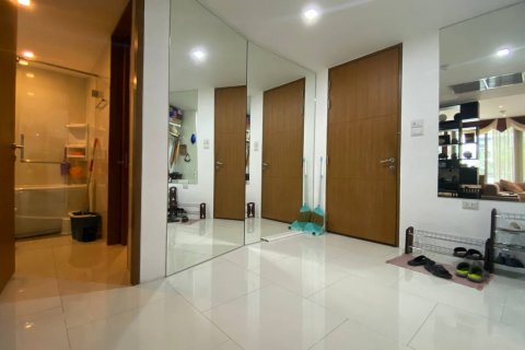 Propiedad 124 m2 en Pattaya, Tailandia № 133164 - foto 25