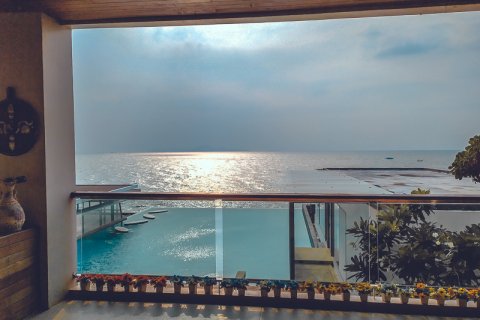 Condominio de 3 dormitorios en Pattaya, Tailandia № 125069 - foto 4