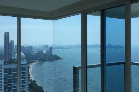 Condominio de 2 dormitorios en Pattaya, Tailandia en The Palm Wongamat Beach  № 120709