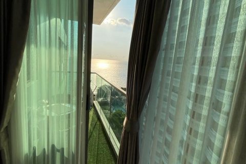 Sobre plano Wong Amat Tower en Pattaya, Tailandia № 33682 - foto 2