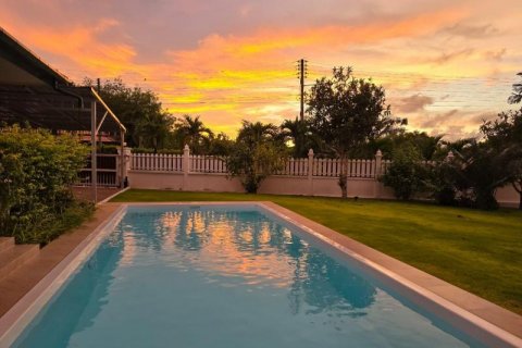 Villa in Mai Khao, Thailand 3 Schlafzimmer № 124927