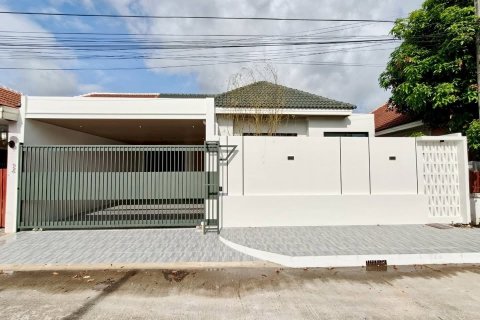 Immobilie in Ban Ratsada, Thailand 51 m2 № 144471