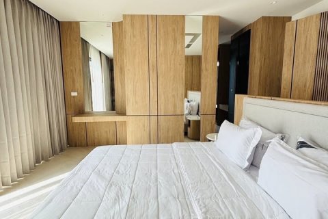 Propiedad 353 m2 en Rawai, Tailandia № 144531 - foto 11