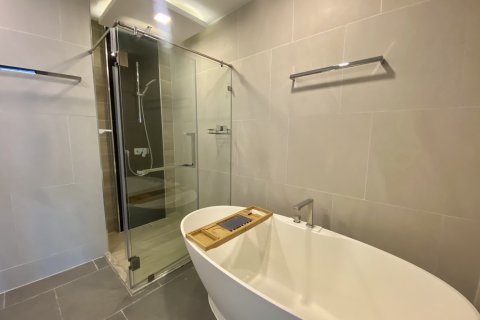 Condominio de 2 dormitorios en Pattaya, Tailandia № 130110 - foto 14