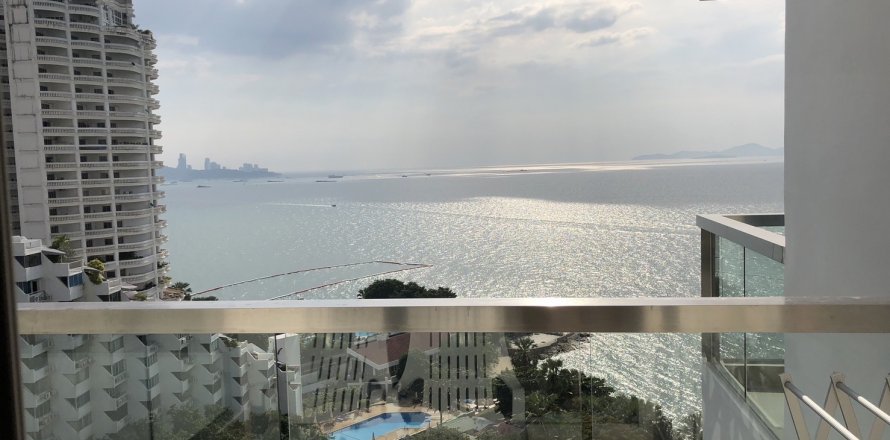 Studio in the Condo in Pattaya, Thailand in The Palm Wongamat Beach  № 120704